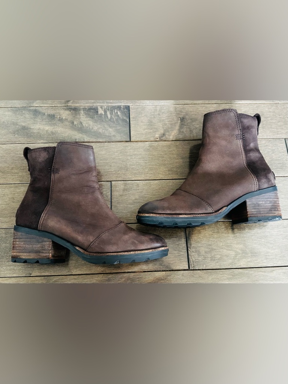 Women’s Sz 7 Blackened Brown Sorel Cate Bootie